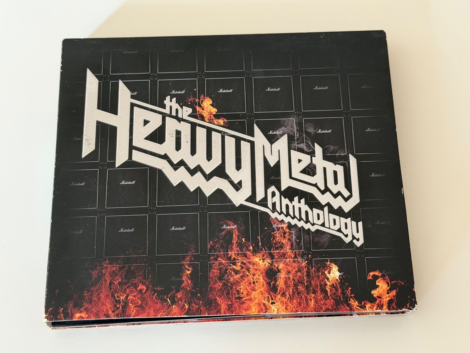 CDs: The Heavy Metal Anthology 3CD Metal Classics – Gebraucht aus Altstätten SG von sheamus