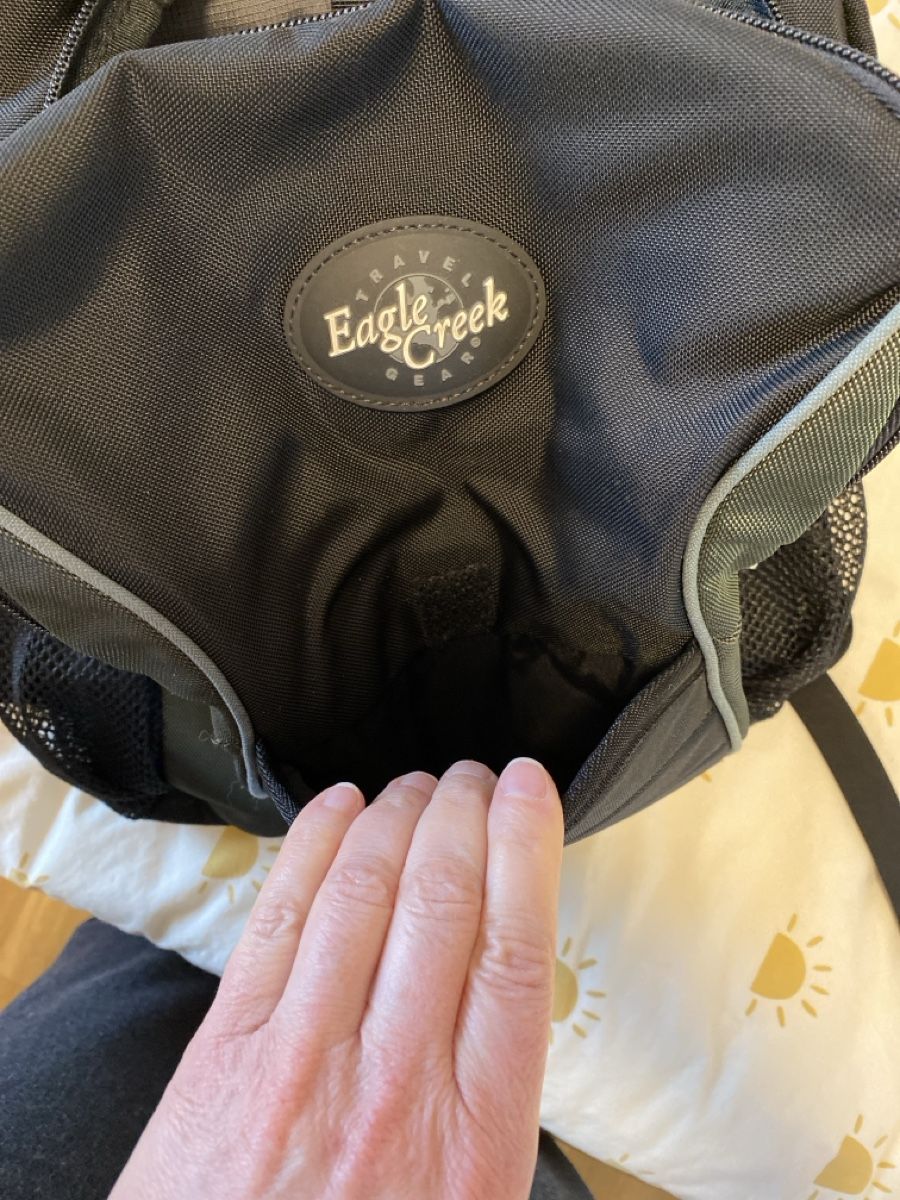 Zaini: Eagle Creek Rucksack Matrix Cadmium schwarz – Usato da Seuzach venduto da freiheiten 4