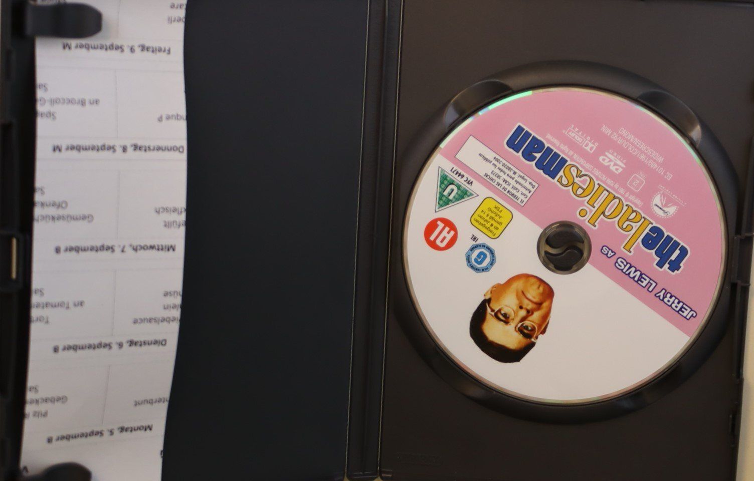 Tutti i DVDs: Zu heiss gebadet – Usato da Luzern venduto da CONTENTI 1