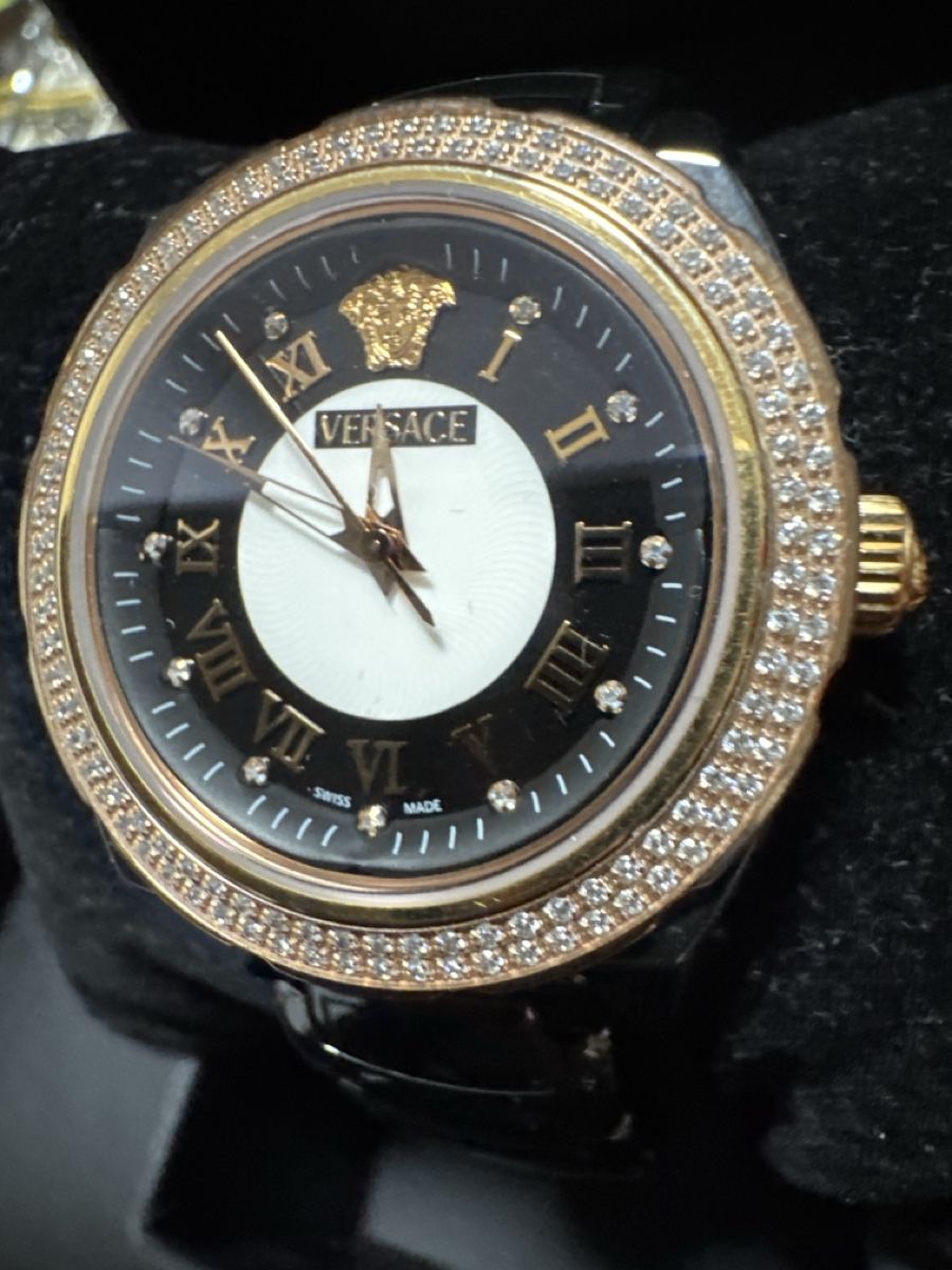Versace Uhren: Montre céramique Versace quartz – Neu und originalverpackt aus La Chaux-de-Fonds von lida2005 1