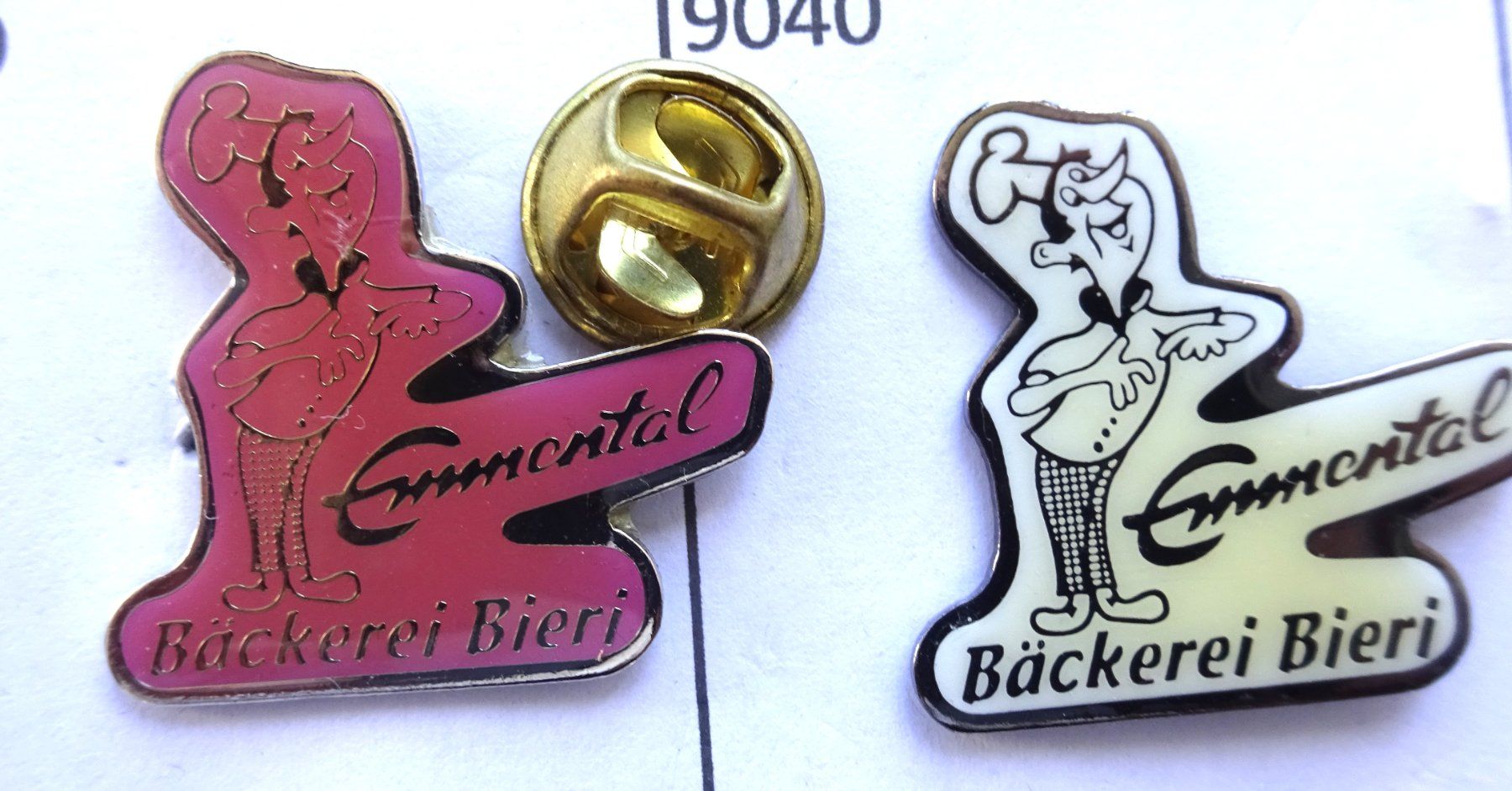 Placchette & Badge: 2 Pin Bäckerei Bieri Emmenthal – Usato da Utzenstorf venduto da BUtter81