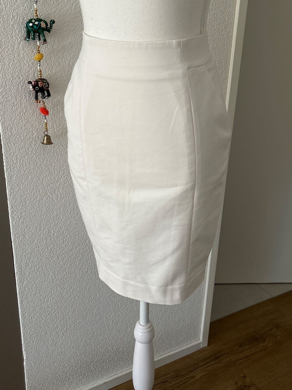 Gonne: Damen Rock  ecru schmaler Schnitt – Usato da Brunnen venduto da Nala2929 3