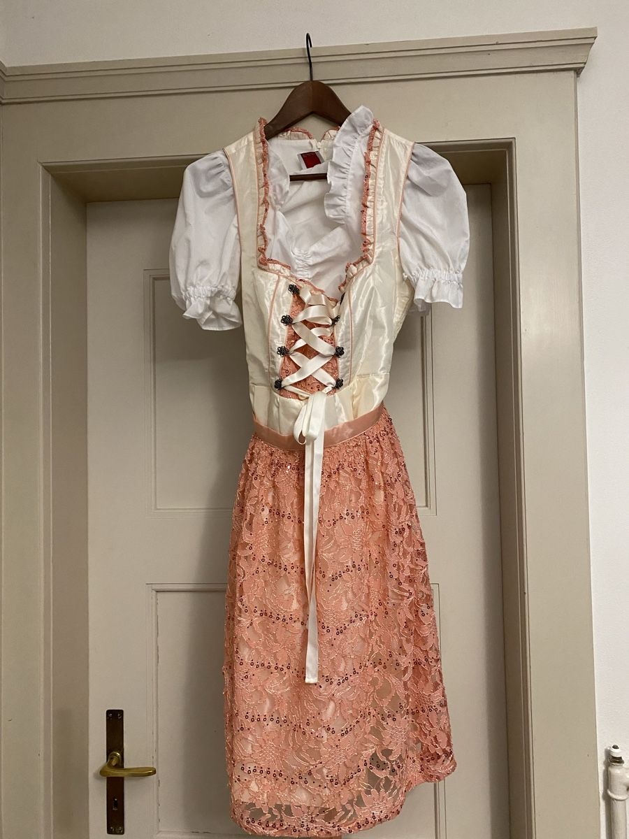 Robes: Wunderschönes Dirndl der Marke 'NABER' – D'occasion à Langenthal par Edelzwicker 1