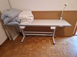 Arbeitstisch zu Pfäff Nähmaschine 140 cm x 60cm