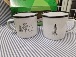 2 neue emaillierte Tassen/ Emaille/ enamel mugs set/ Coop