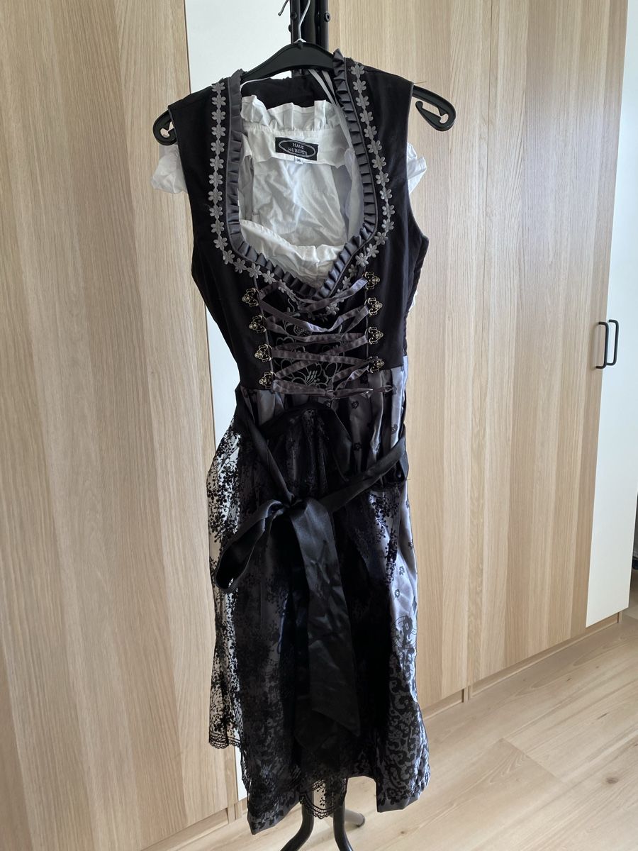 Robes: Dirndl mit Bluse – Neuf (Voir description) à St. Peterzell par kreativnerd 1