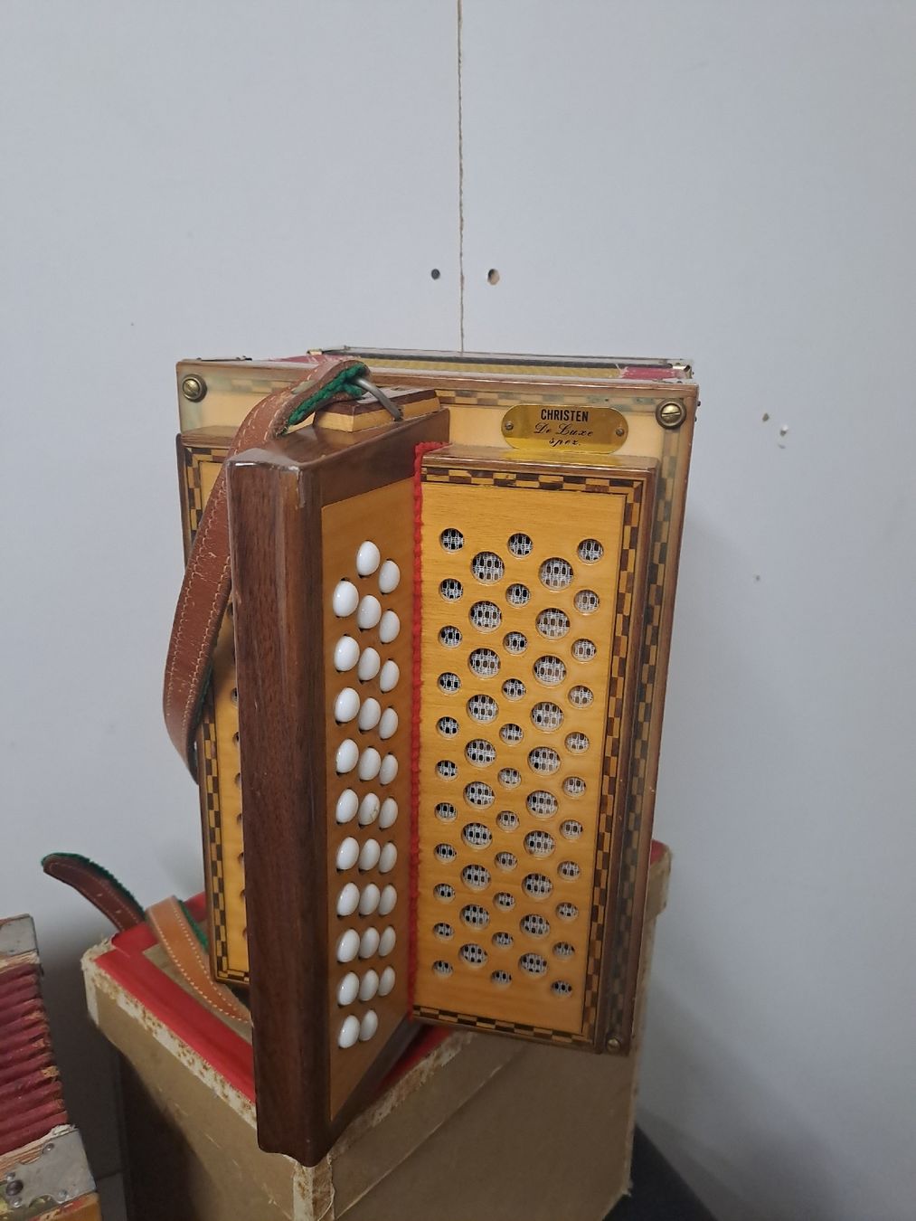 Strumenti musicali: schwyzerorgeli ton B – Usato da Villeneuve venduto da BibiVintage 8