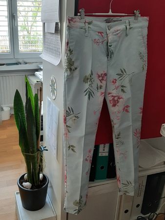 Mavi Uptown Suzie Jeans, Gr. 38hellblaues Blumenmuster?