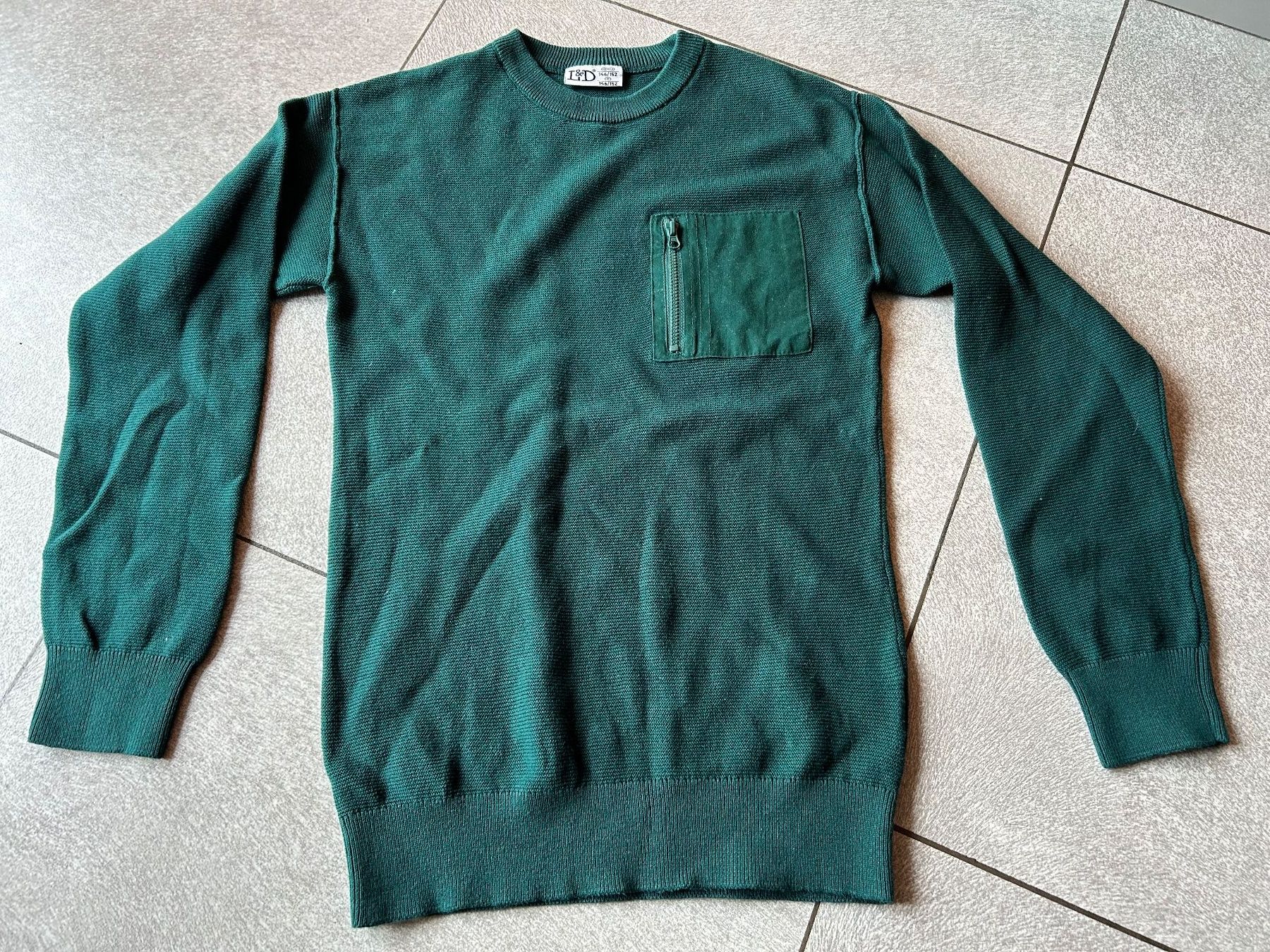 Maglioni & Felpe: Pull léger printemps vert bouteille gr. 146 - 152 – Nuovo (secondo la descrizione) da Arbedo venduto da nadia1973