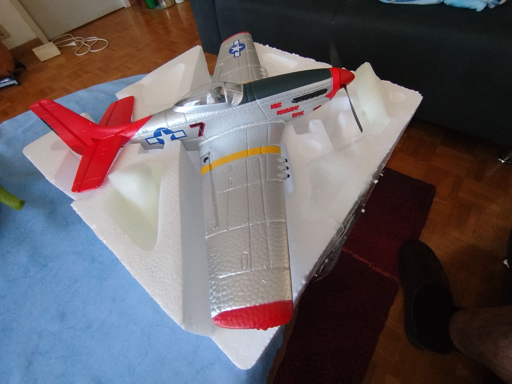 Modellismo RC: Avion télécommandé P-51 Mustang – Nuovo e nell'imballaggio originale da Neuchâtel venduto da lyd_67kk 4