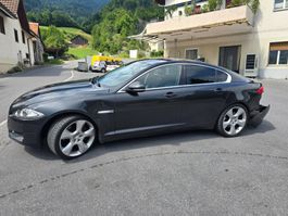 JAGUAR XF 3.0 BENZIN AWD 4X4