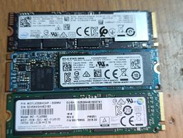 3x NVMe SSD M.2 de 256Gb, défectueux