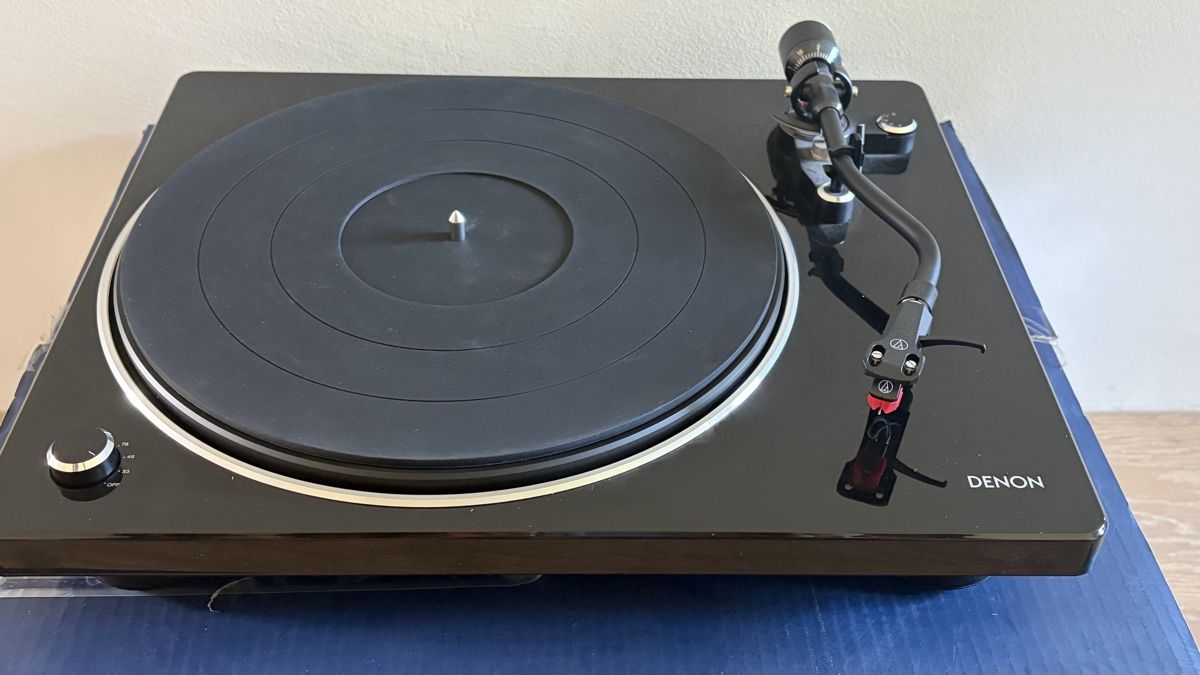 Denon Plattenspieler: Denon DP-400 Plattenspieler  – Neu (gemäss Beschreibung) aus Worblaufen von Alex_74 1