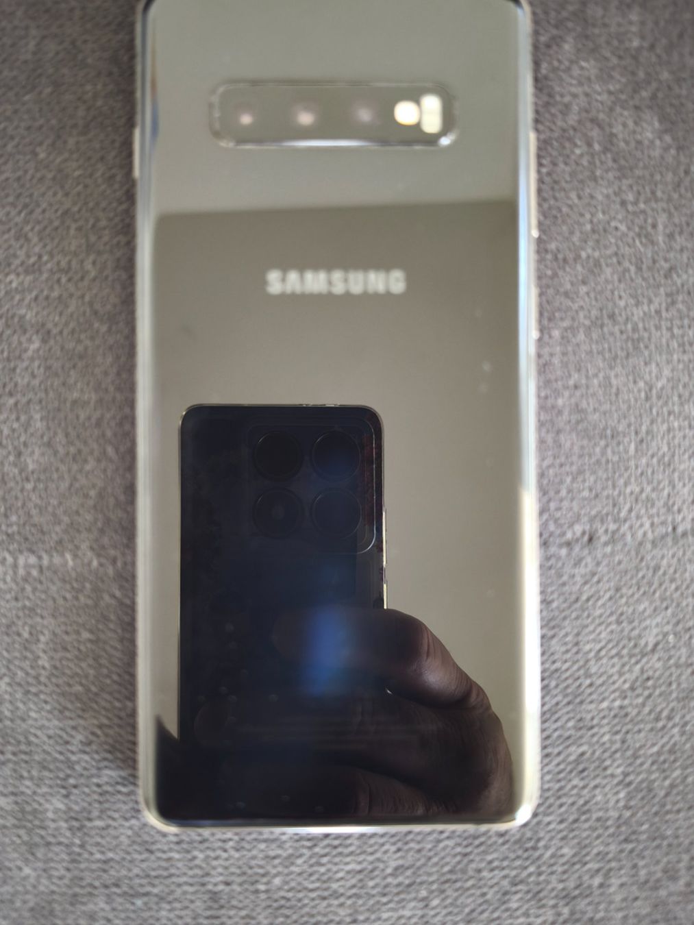 Samsung Telefoni cellulari / Smartphones: Samsung Galaxy S10+ – Usato da Kehrsiten venduto da Barmar8 3