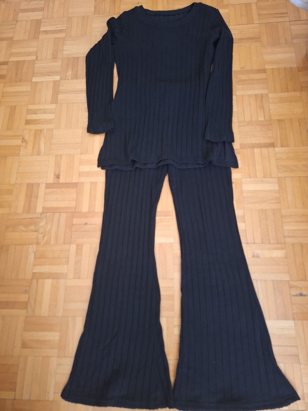 Maglioni & Felpe: Ensemble  taille M – Usato da Lausanne venduto da anta-123