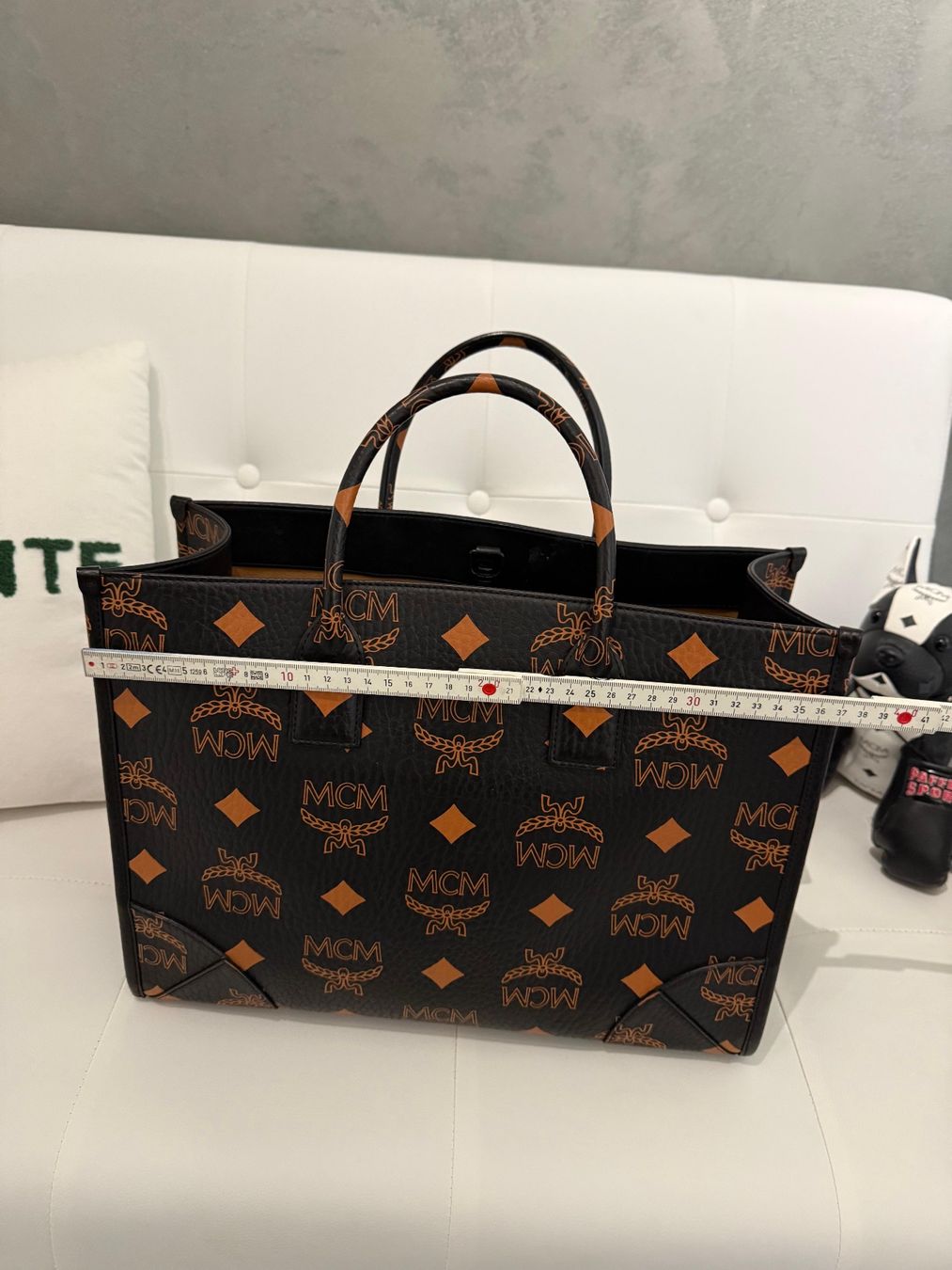 Mcm Borse da donna: MCM Shopper Tasche in Schwarz mit Pochette – Nuovo (secondo la descrizione) da Neuenegg venduto da kar_smg9 5
