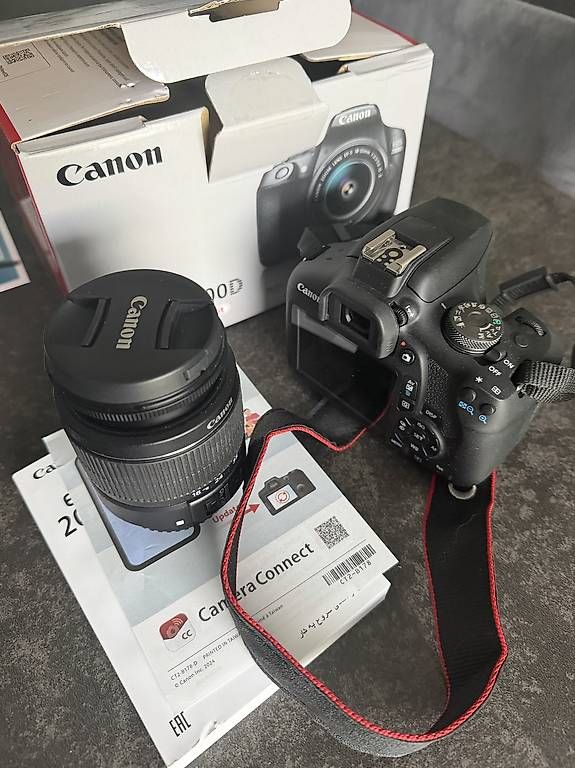 Canon Appareil photo: Canon EOS 2000D - comme neuf – D'occasion à Muraz (Collombey) par M9_T