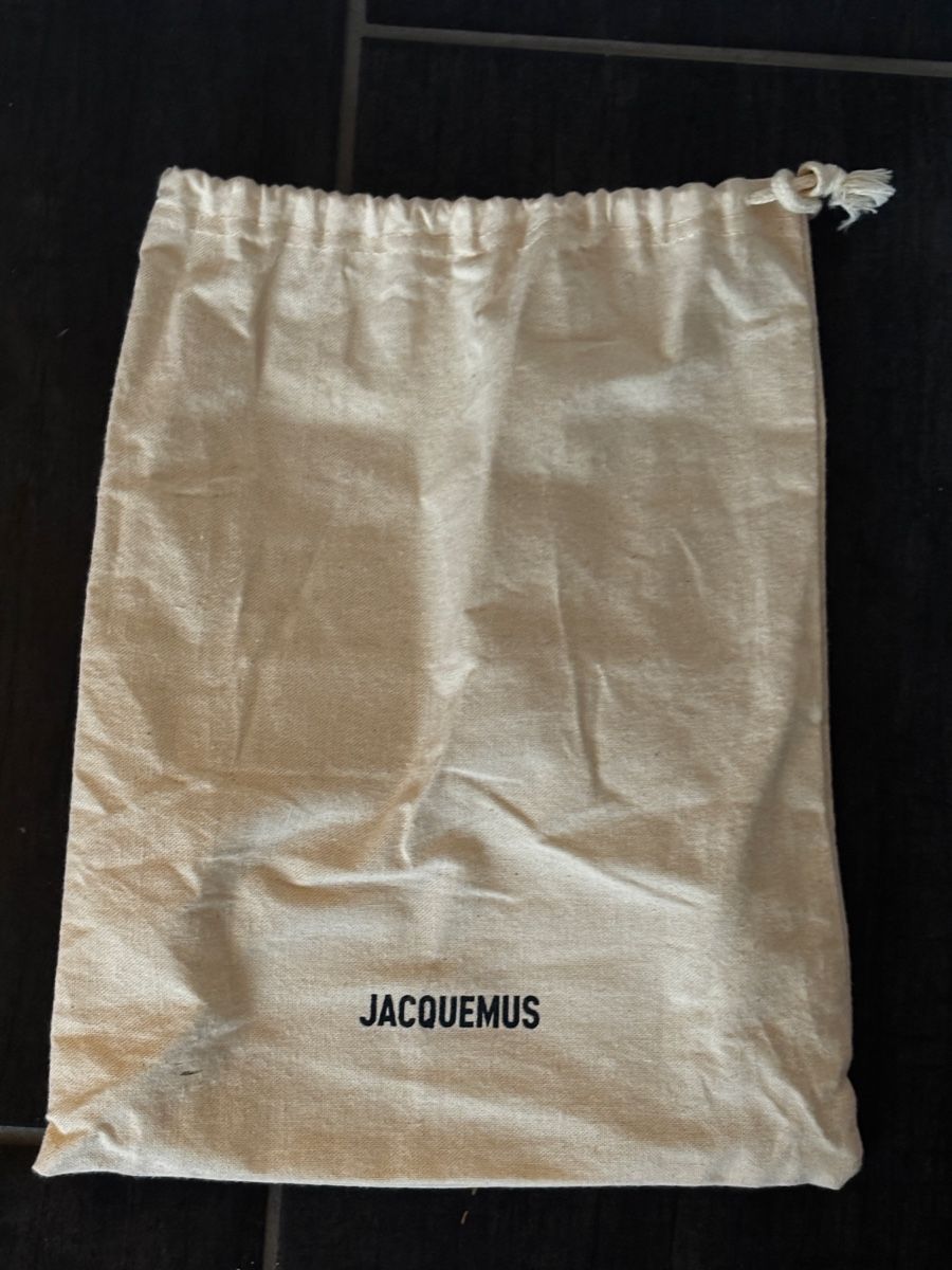 Jacquemus Borse: Jacquemus Le Chiquito Moyen Braun – Nuovo (secondo la descrizione) da St. Gallen venduto da yannick.46 6