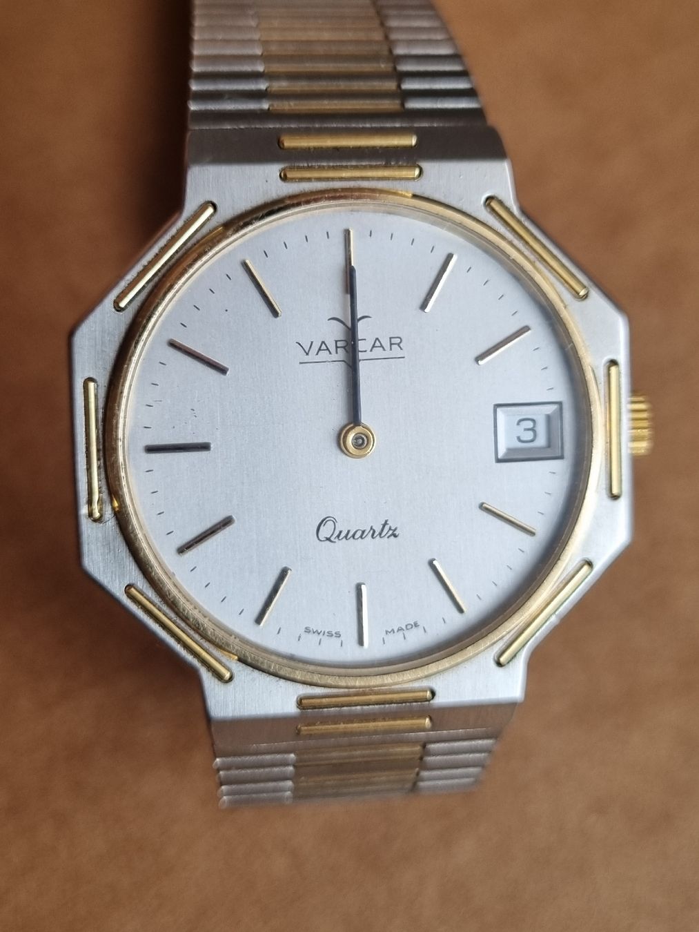 Montres: Varcar Uhr – Défectueux à Schaffhausen par Leveron13