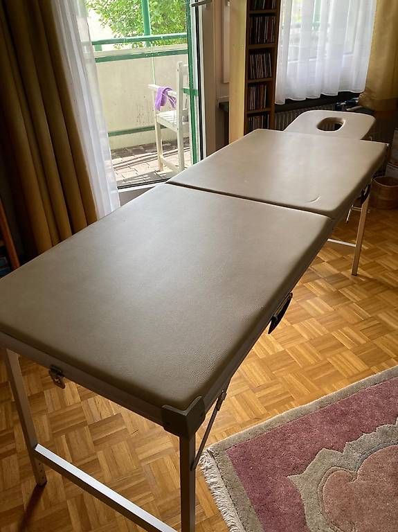 Chaises longues: Massageliege – D'occasion à Ostermundigen par Hans9