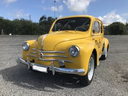 RENAULT 4 CV - R 1062