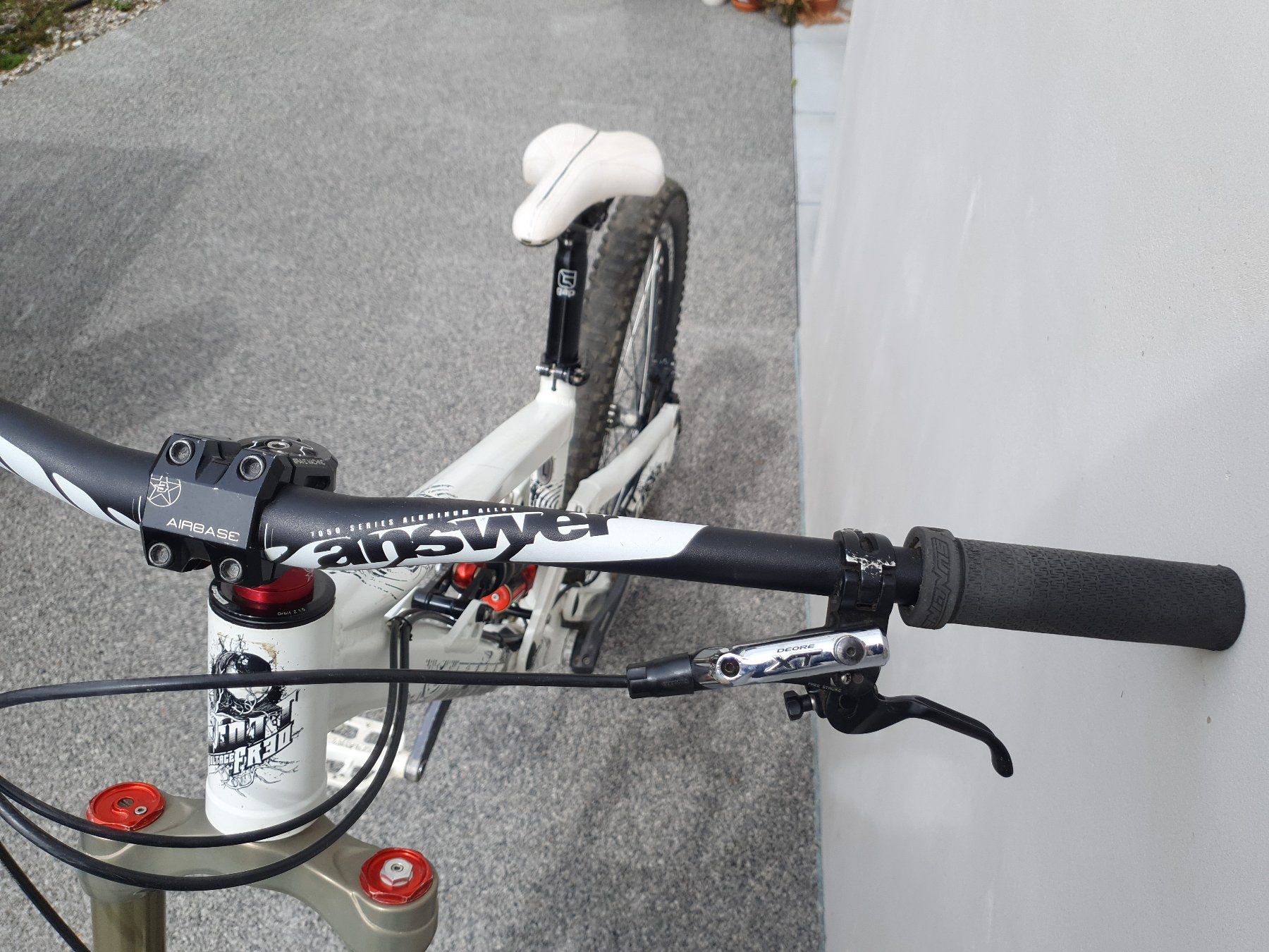 Scott Velos: Scott Voltage FR - BOS fork & shock - Ti spring – Gebraucht aus Zürich von  3
