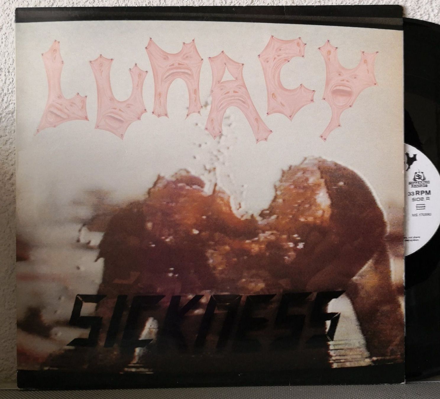 Dischi in vinile: LUMACY - SICKNESS - LP – Usato da Greifensee venduto da scharmant