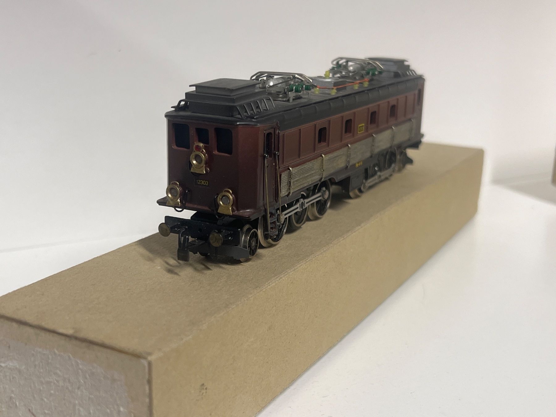 Modellini di ferrovie: Swisstoys Be4/6 braun Messing H0/DC – Usato da Geroldswil venduto da TopTrain54 1