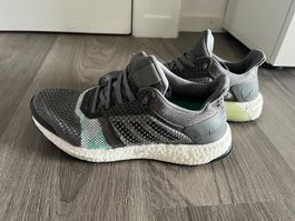 Adidas boost sneakers size 38