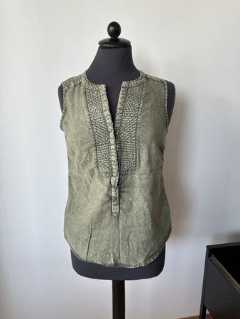 Damen Bluse ärmellos grün Grösse S guter Zustand
