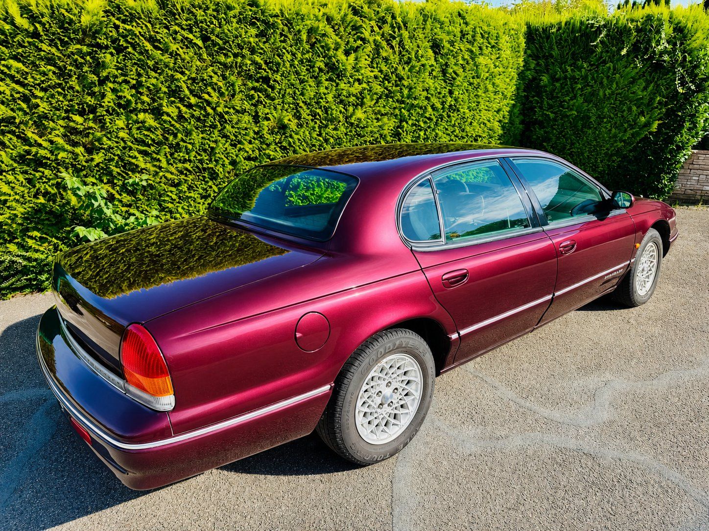 Chrysler Automobili: Chrysler New Yorker 1995 3.5 V6 – Usato da Grenchen venduto da RoGoAG 2