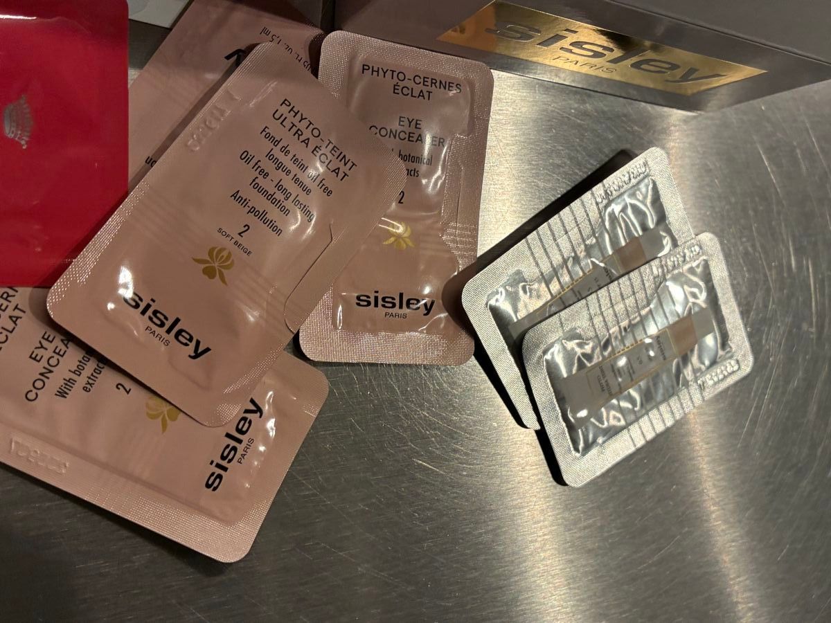 Sisley Gesichtspflege: Probenset von Sisley - neu 🌟🌟🌟 – Neu und originalverpackt aus Niederglatt ZH von karinso 3