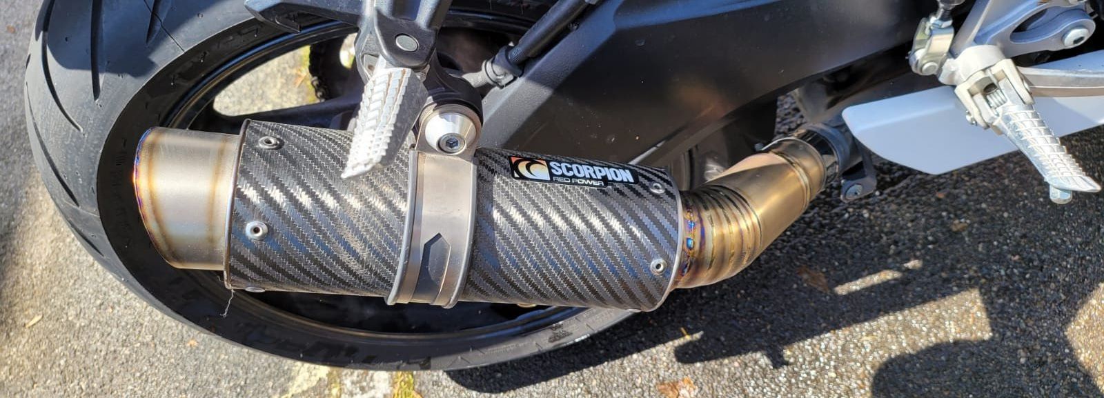 Suzuki Strada: Suzuki GSX R750 – Usato da Niederwangen BE venduto da Uno22Turbo 7