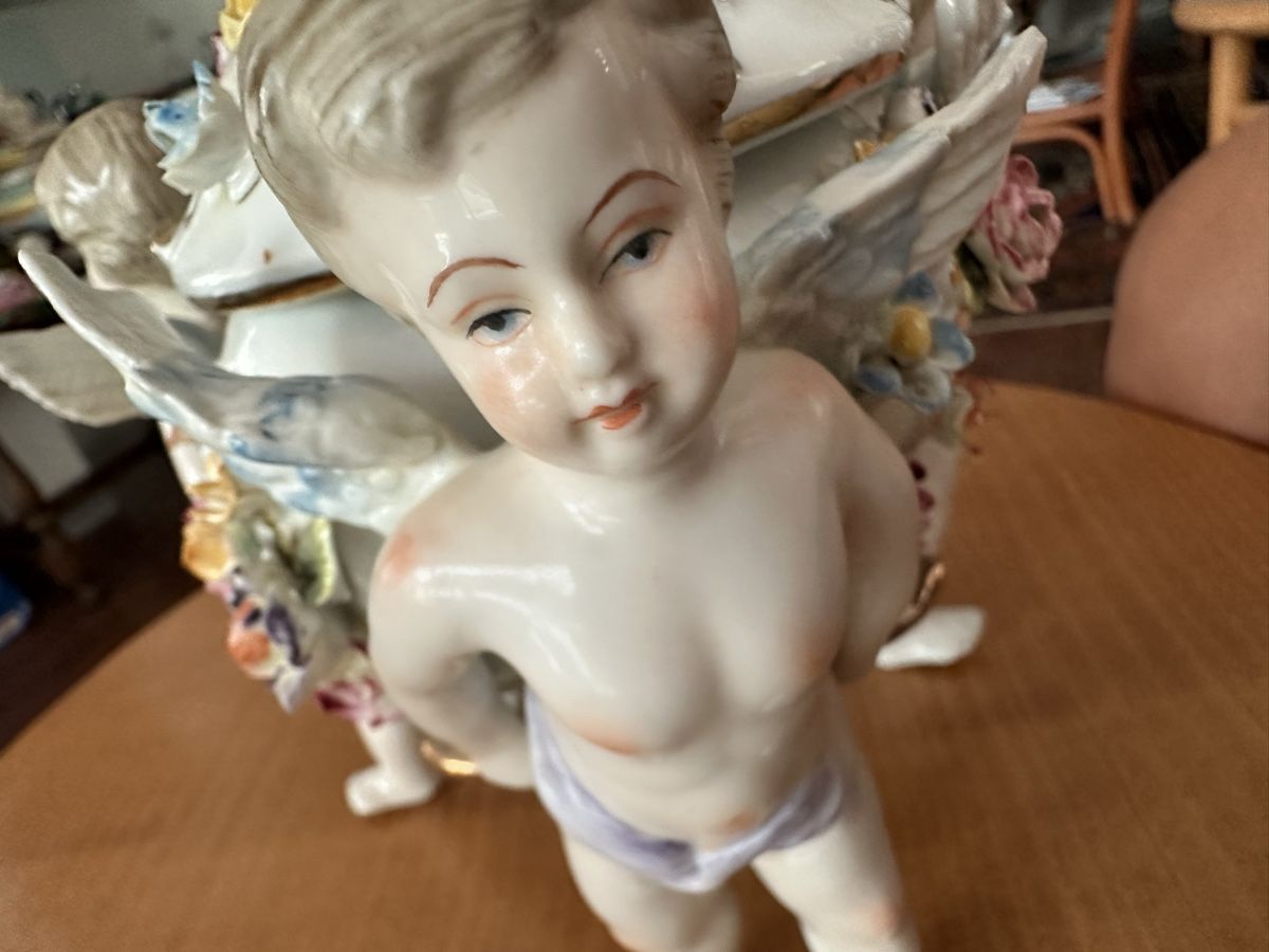 Statuette: Schöne Bonbobiere im Rococco Stil – Usato da Herbriggen venduto da Sehrazade 9