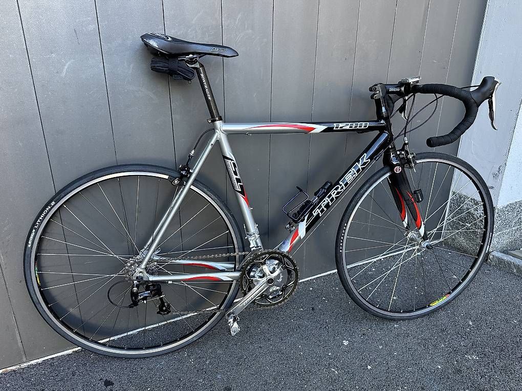 Vélos: Bicicletta da corsa TREK 56 cm  – D'occasion à Quartino par DiloUsato 3