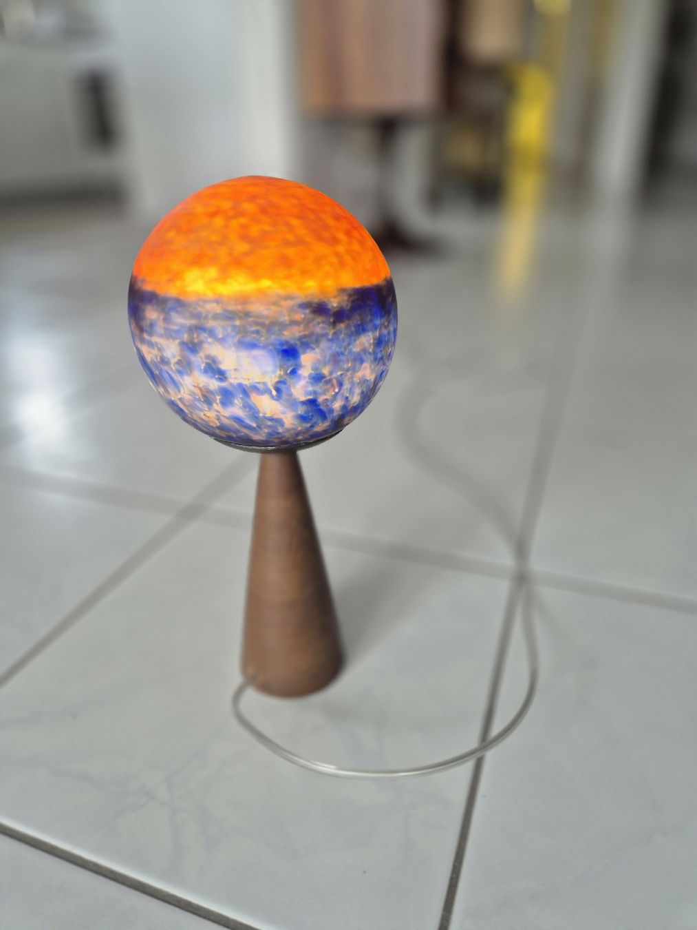 Lampade: 60er 70er Jahre Lampe – Usato da Hausen AG venduto da Menzian 2