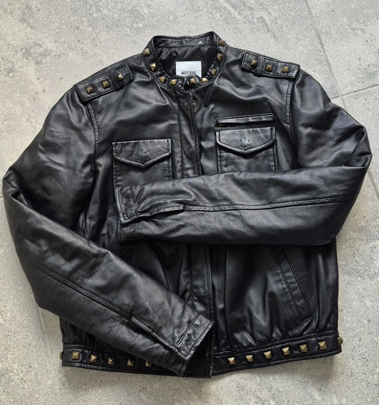 Moschino Jacken: Damenlederjacke MOSCHINO – Neu (gemäss Beschreibung) aus Schaffhausen von Captancemo