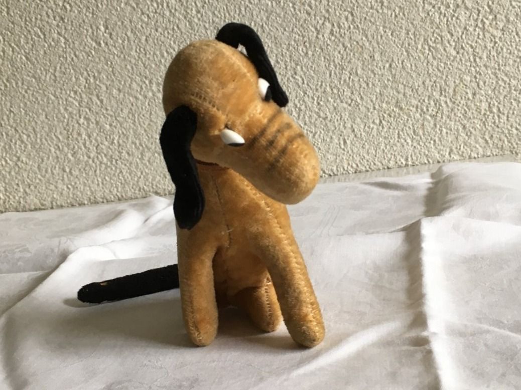 Jouets: Hund Stoff – D'occasion à Lyss par Punktum01