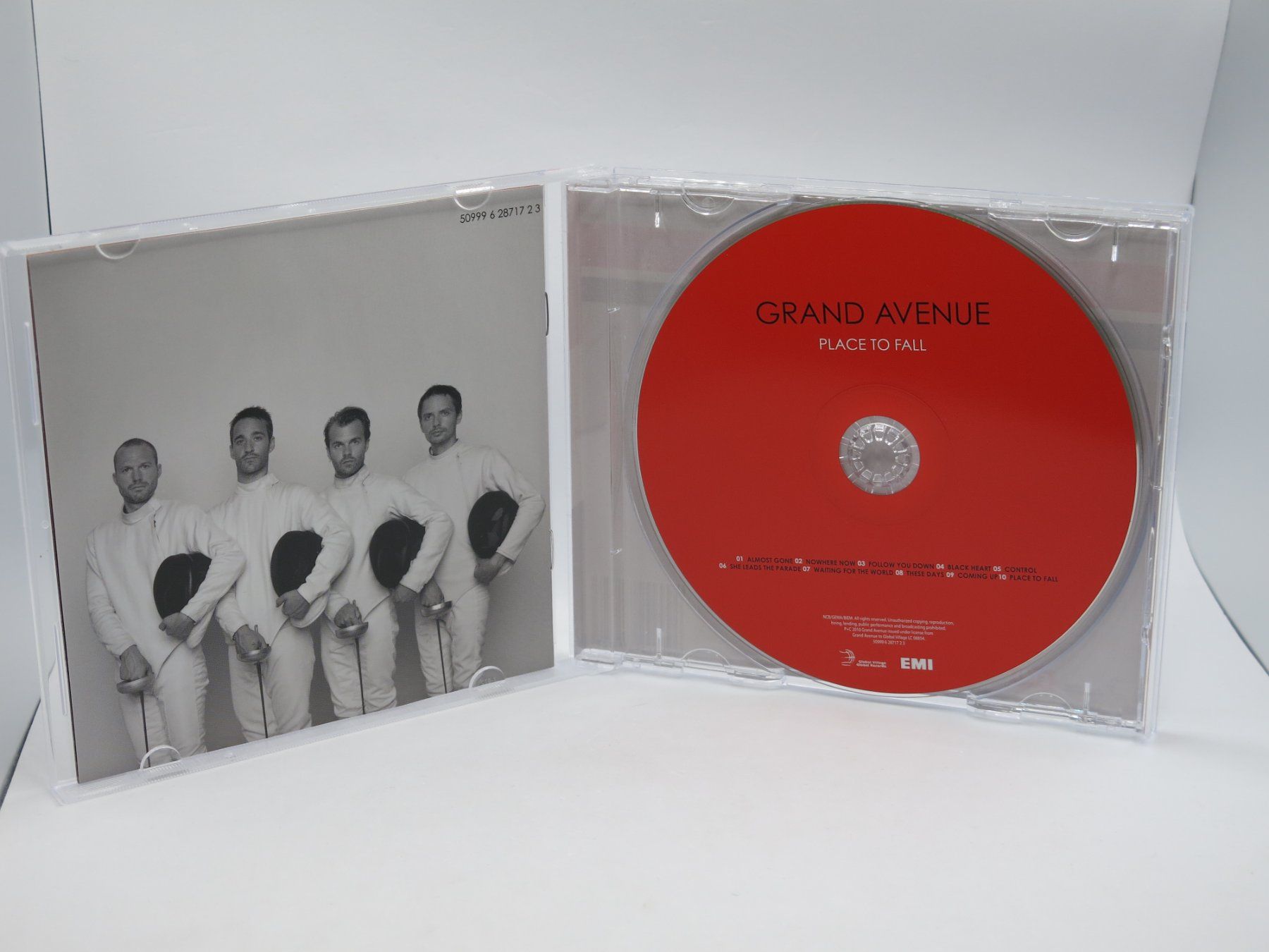 CD: CD Grand Avenue - Place To Fall / VG+++ – Usato da Ernetschwil venduto da luisvonerni 1