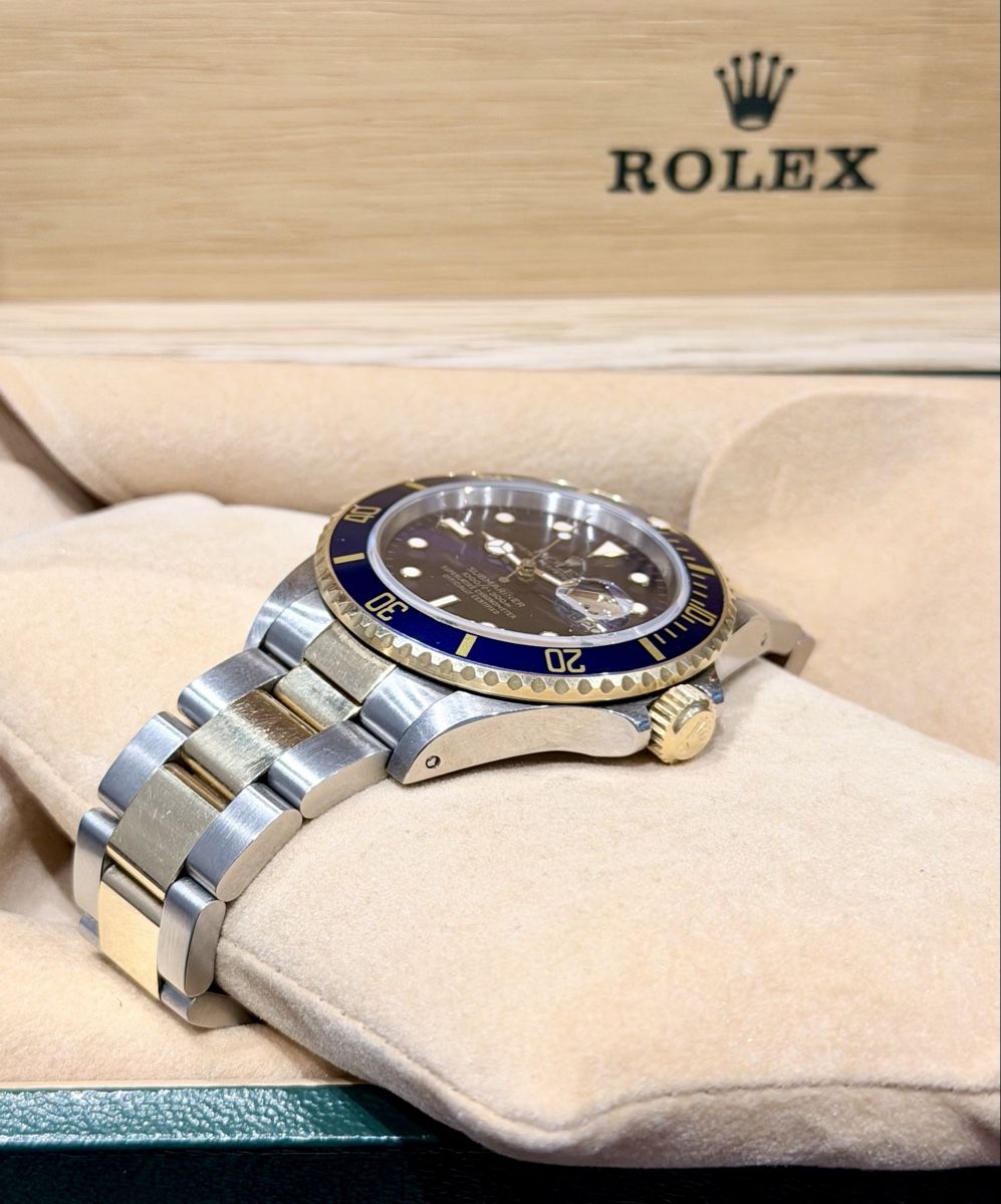 Rolex Orologi: Rolex Submariner Date Purple-Blue 1988 – Usato da Zürich venduto da WATCHROOM 6