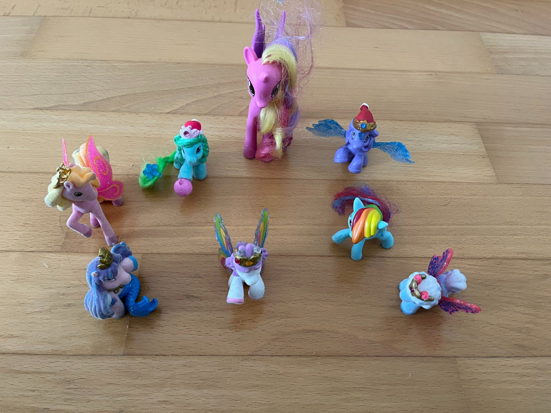 Statuette: 8 Einhorn/Pony-Figuren – Usato da Muttenz venduto da Juvenile33 1