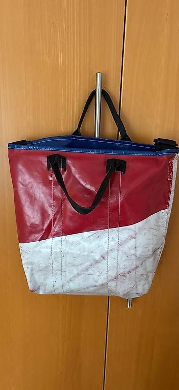 Freitag Borse: Freitag Shopper – Usato da Basel venduto da Yascra 1