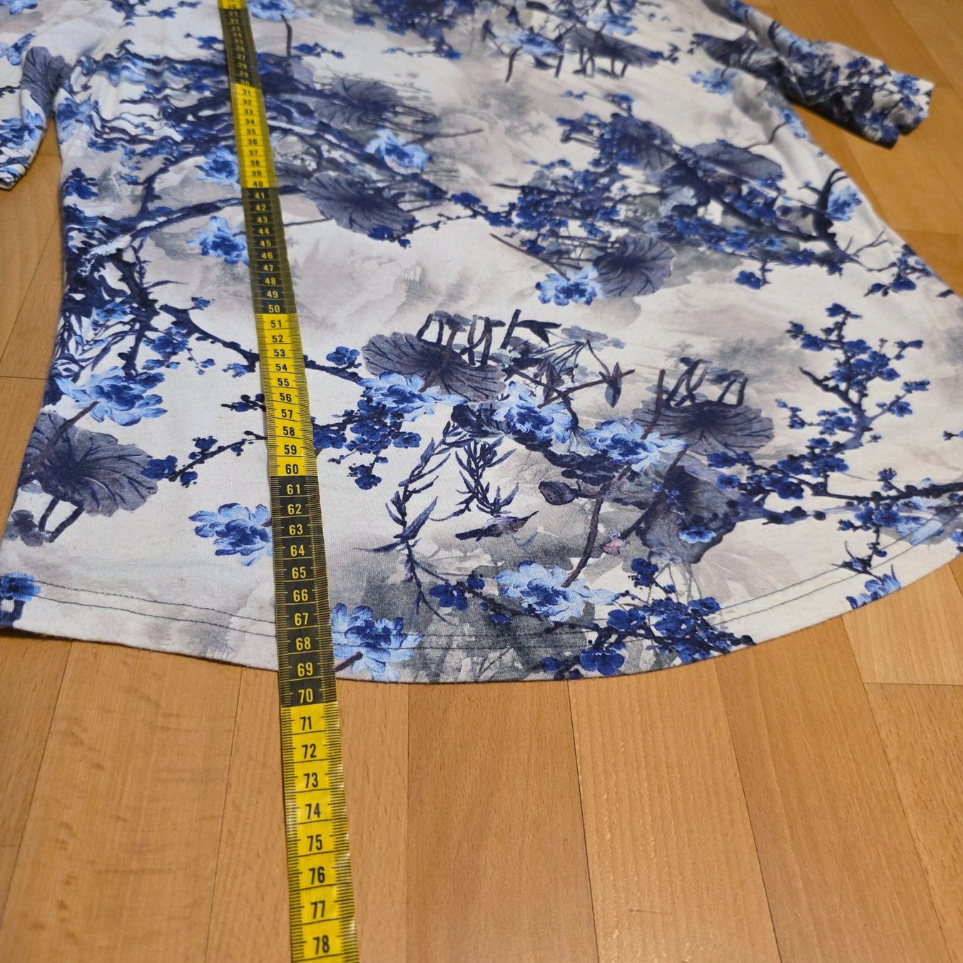 Blusen: Bluse L  floral elastisch Viskose – Gebraucht aus Wald ZH von CapLux 7