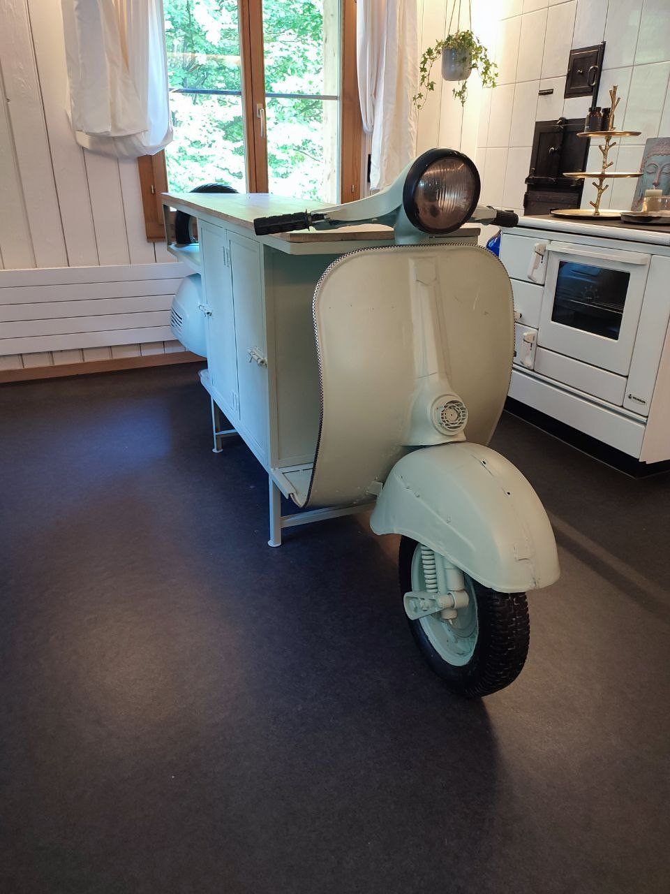 Scaffali: Coole Vespa Bar – Usato da Sevelen venduto da Starsoul777 1
