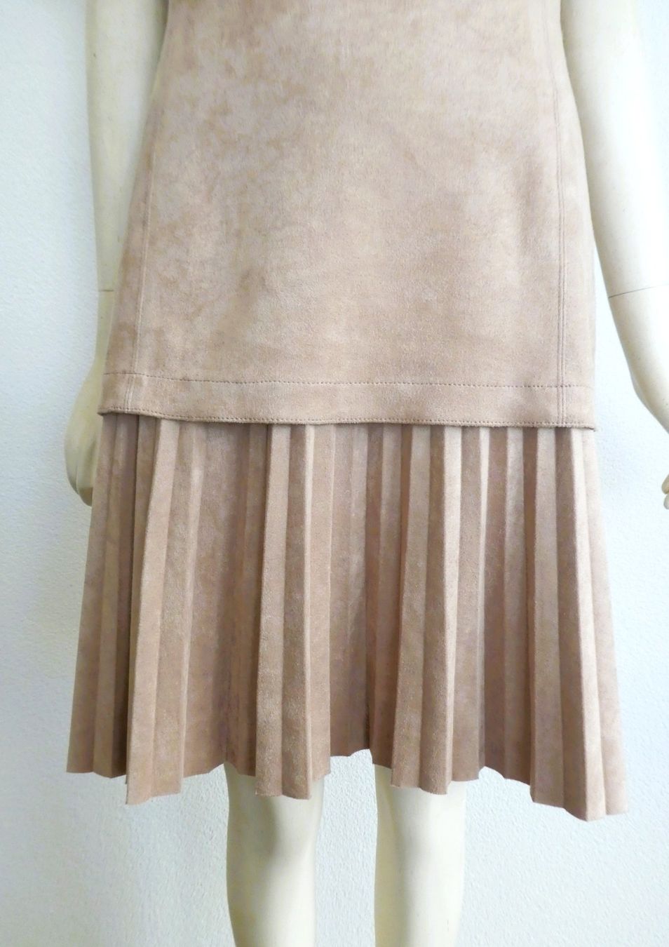 Marc Cain Vestiti: MARCCAIN Kleid neuwertig, N3/38 – Nuovo e nell'imballaggio originale da Berneck venduto da chouchou1415 2