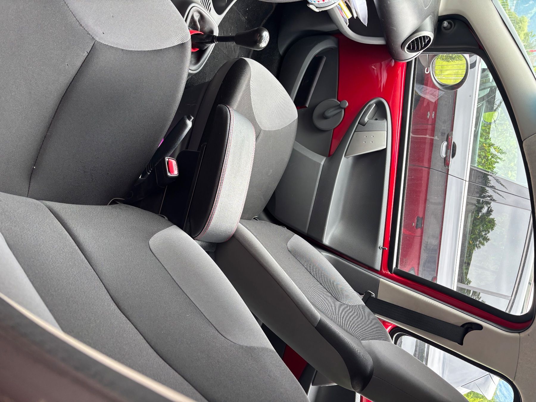 Citroën Automobili: Citroen C1 ab grossem Service – Usato da Beckenried venduto da gin_f2wk 3