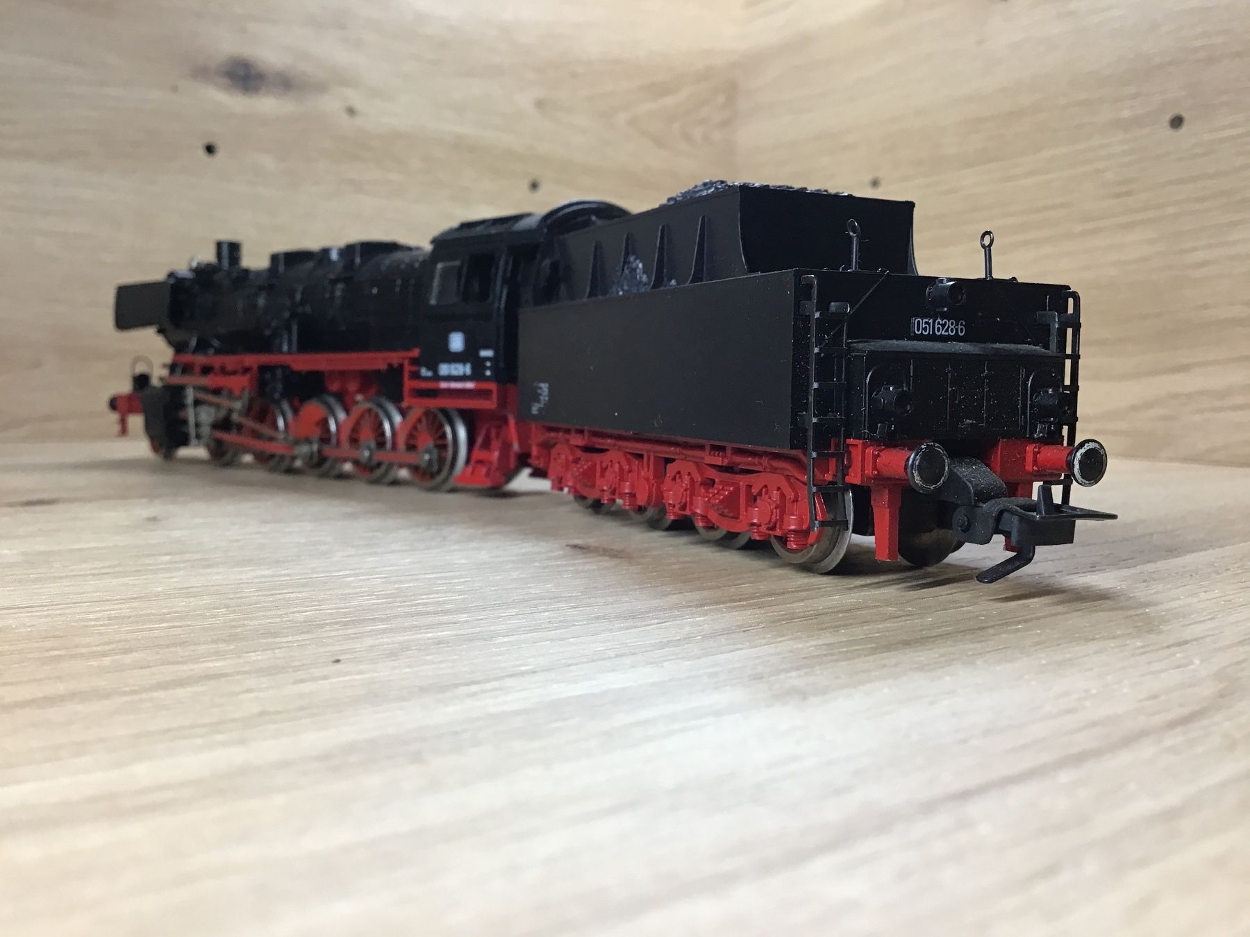 Fleischmann Modellini di ferrovie: Fleischmann DB 051 628-6 Gleichstrom Trixsystem H0 – Usato da Männedorf venduto da Modelle-aller-Art 1