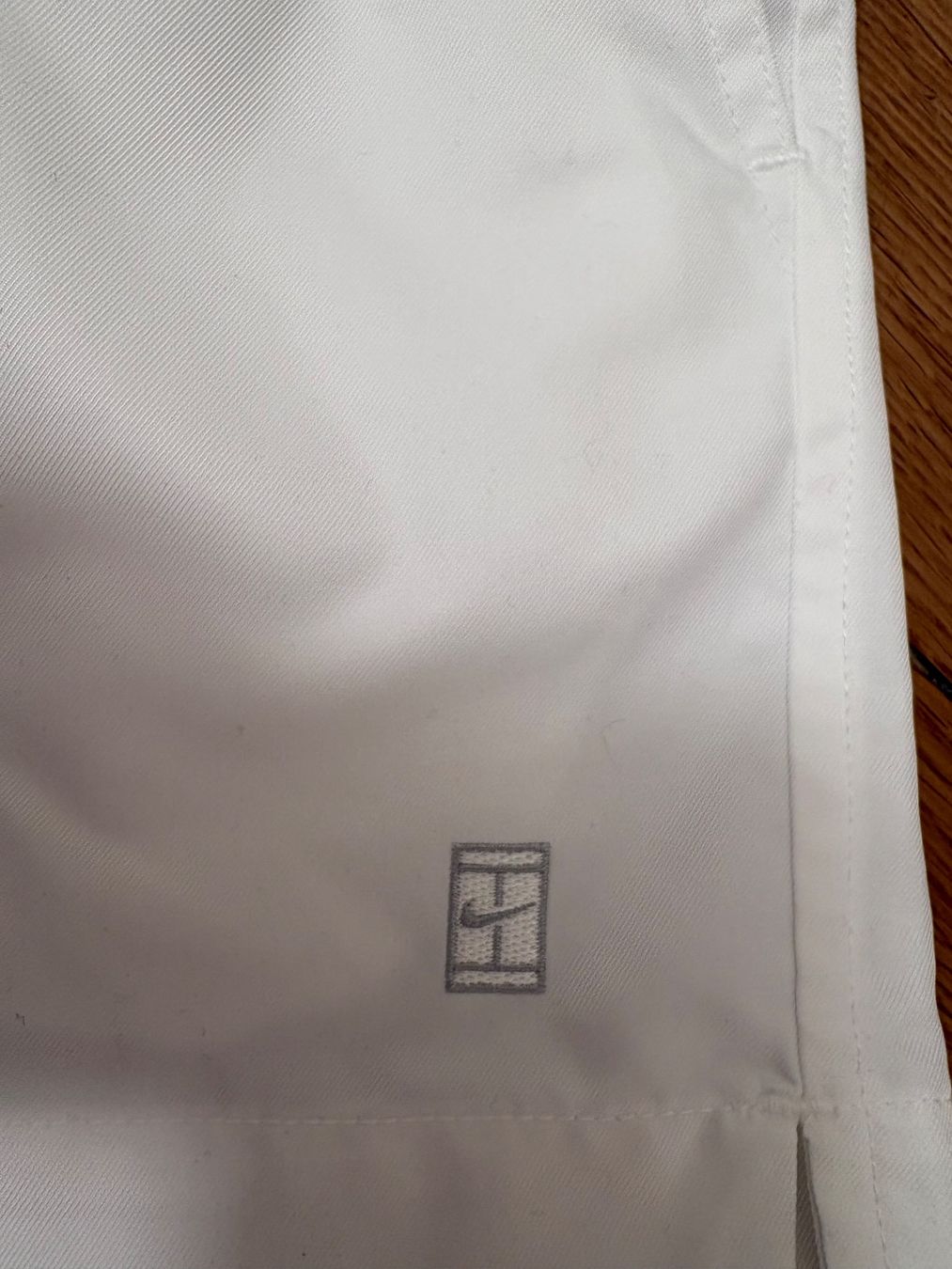 Nike Pantaloni: NIKE Tennis-Shorts, Größe S – Usato da Basel venduto da SAF 2
