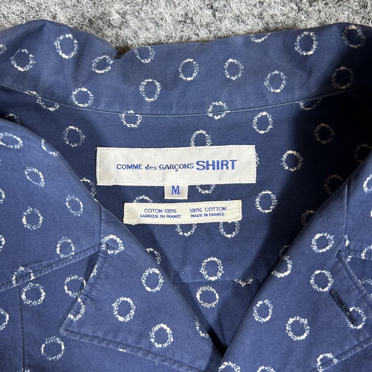 Camicie: Comme des Garçons shirt  – Nuovo (secondo la descrizione) da La Sagne NE venduto da Matlasape 1