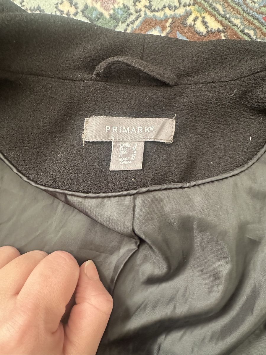 Primark Jacken: Schwarzer Blazer Primark Gr. 38 – klassisch elegant – Gebraucht aus Winterthur von whatdreamz 2